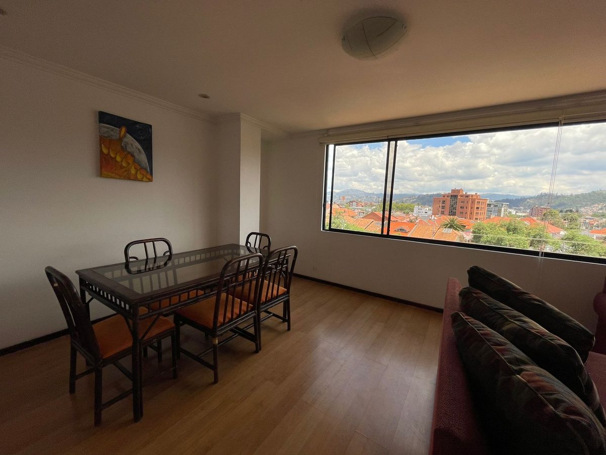 Espacio de sala y comedor