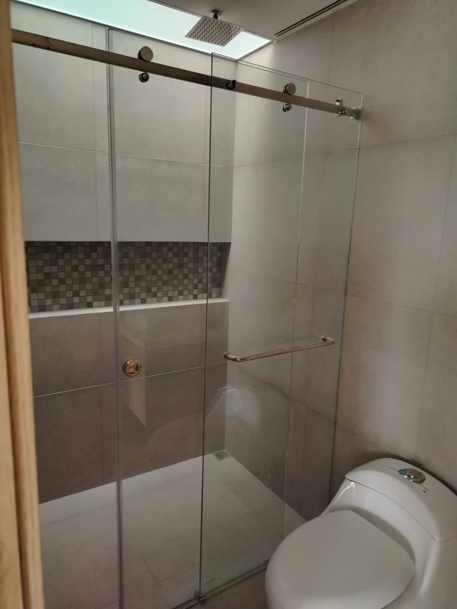 Casa Misicata, Cuenca — Baño completo