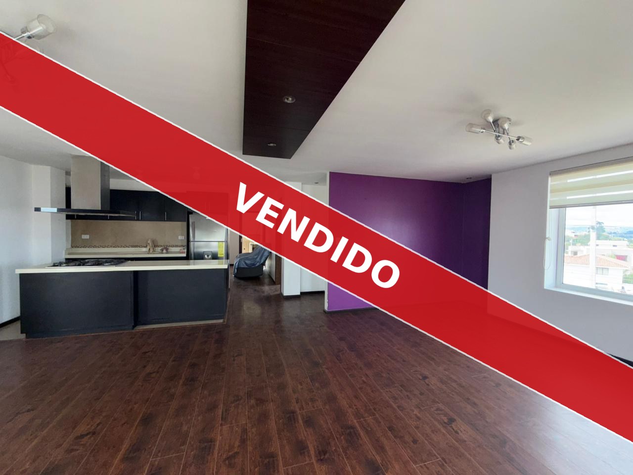 VENDIDO — Apartamento en Sinincay, Cuenca
